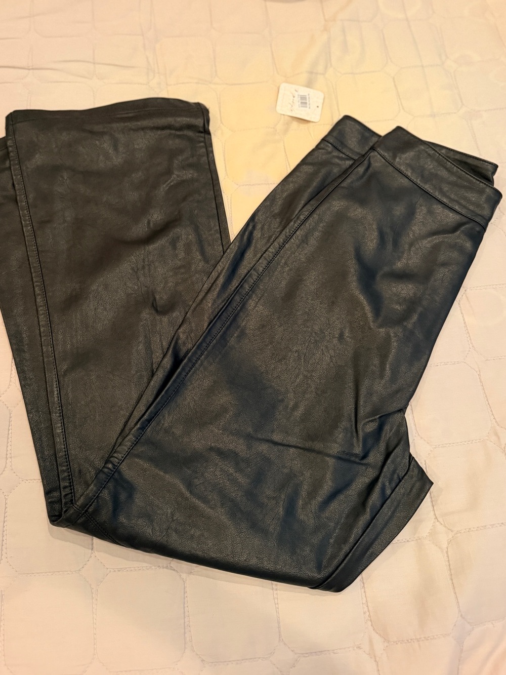 NWT FREE PEOPLE Women’s Faux Leather Black Jeans SIZE 4